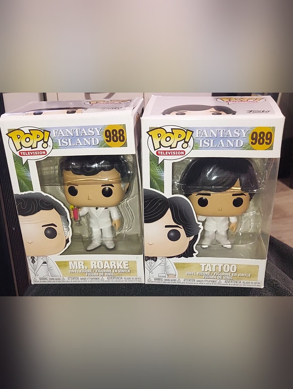 Funko Pop! Television Fantasy Island Set -Mr. Roarke #988 &Tattoo #989 (Vaulted)